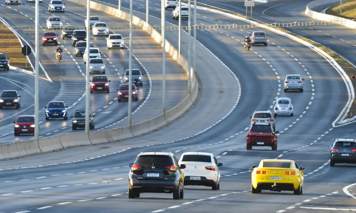 Não deixe para amanhã o que pode te proteger hoje. A Weecar oferece planos de rastreamento veicular acessíveis, com tecnologia de ponta e atendimento em todo o Brasil. Seu veículo, sua segurança, sua escolha inteligente.