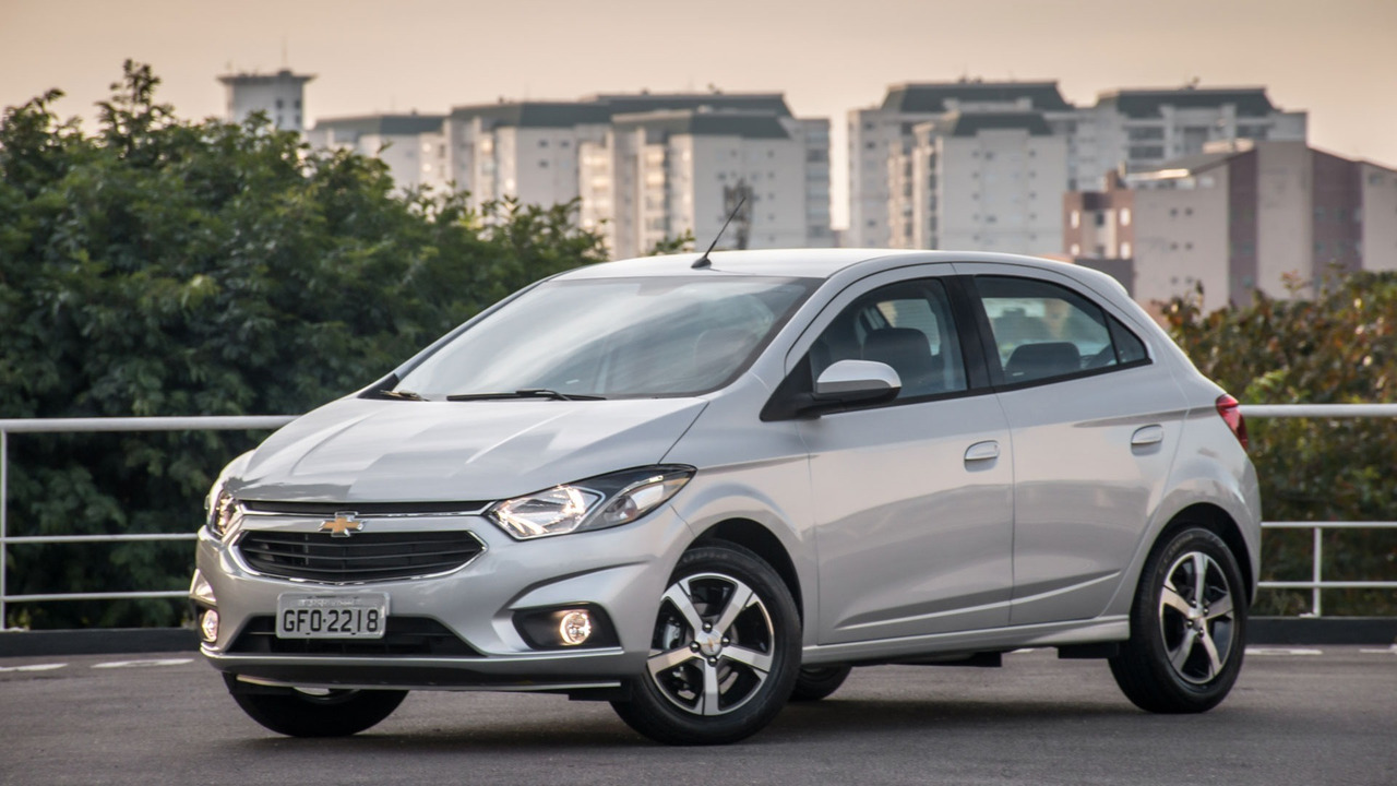 Antigamente, um rastreador apenas indicava a latitude e longitude. Hoje, a Weecar, considerada a melhor empresa de rastreamento veicular no Brasil, utiliza tecnologia de rastreamento veicular para segurança patrimonial que vai muito além do GPS simples.